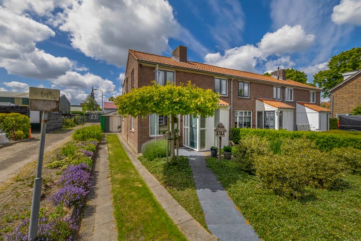 Photo 1 of Nassaustraat 12