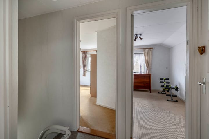 Photo 16 of Nassaustraat 12