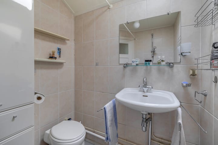 Photo 23 of Nassaustraat 12