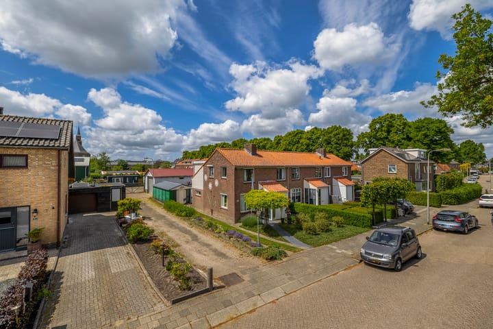 Photo 29 of Nassaustraat 12