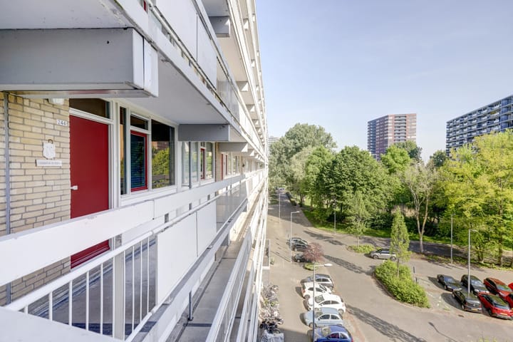 Photo 29 of Zernikeplaats 100