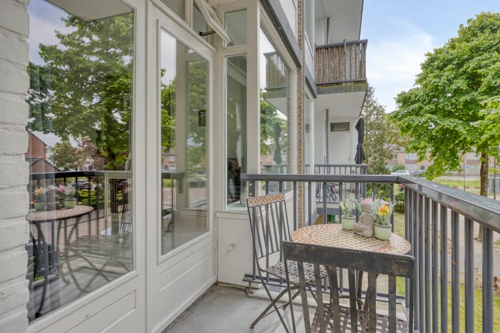 Foto 6 van Troelstrastraat 18