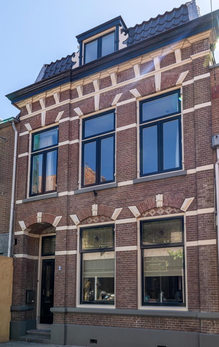 Foto 1 van Jan de Bakkerstraat 8