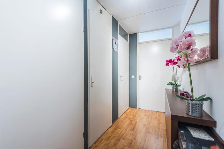 Photo 11 of Terschellingstraat 42