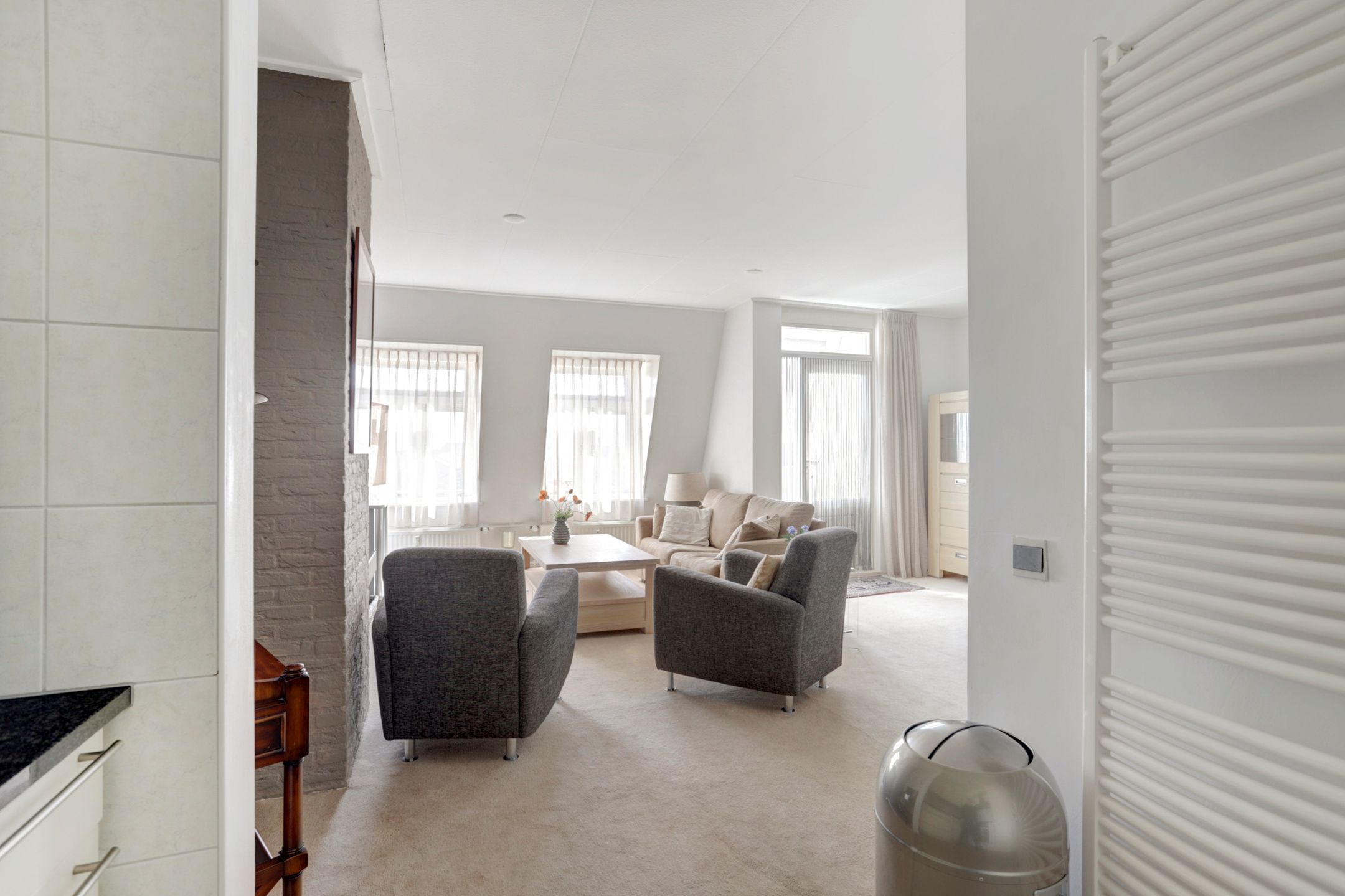 Foto 12 van Coosje Buskenstraat 49-A