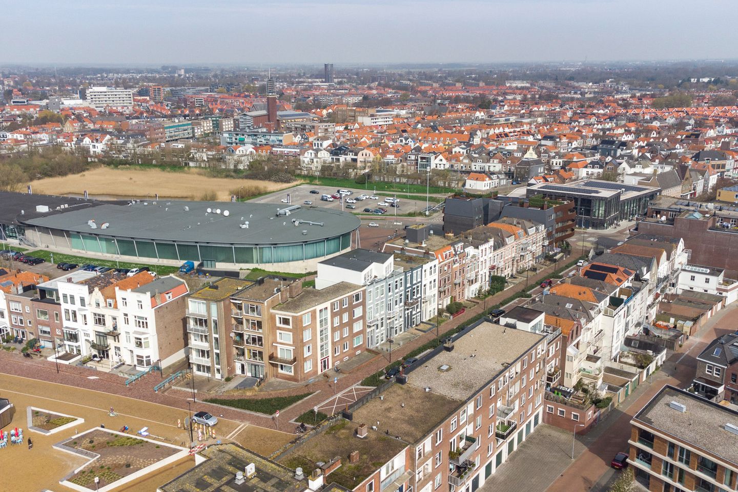 Foto 35 van Coosje Buskenstraat 49-A