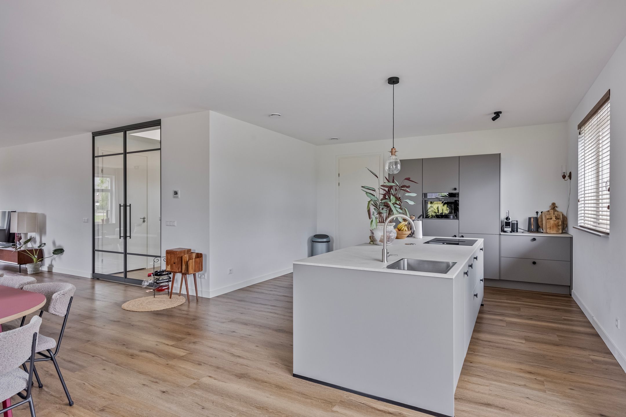 Foto 3 van Bredestraat-Zuid 49-A