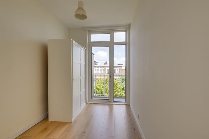 Foto 16 van van Arembergelaan 25