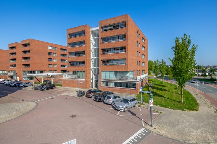 Van Naeldwijcklaan 185