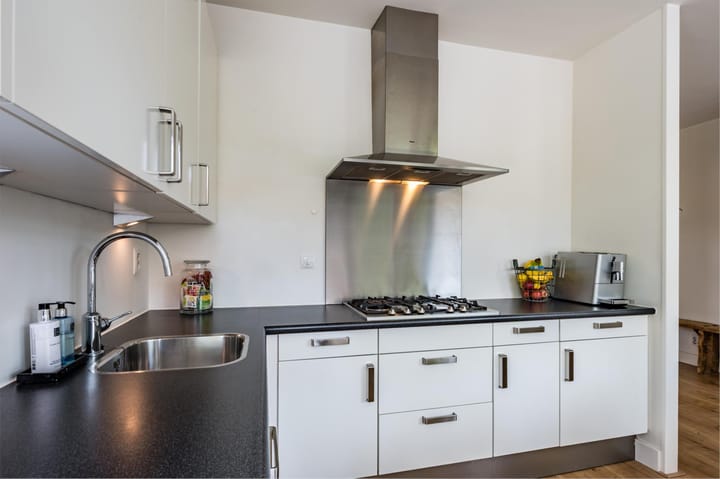 Foto 15 van Admiraal de Ruyterlaan 24-A