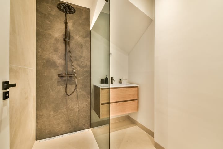 Foto 16 van Buskenblaserstraat 42-3