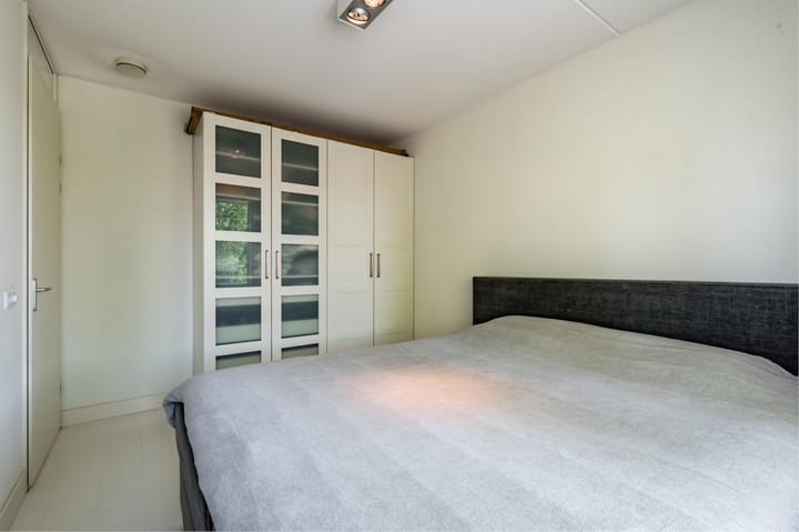 Foto 26 van Admiraal de Ruyterlaan 24-A