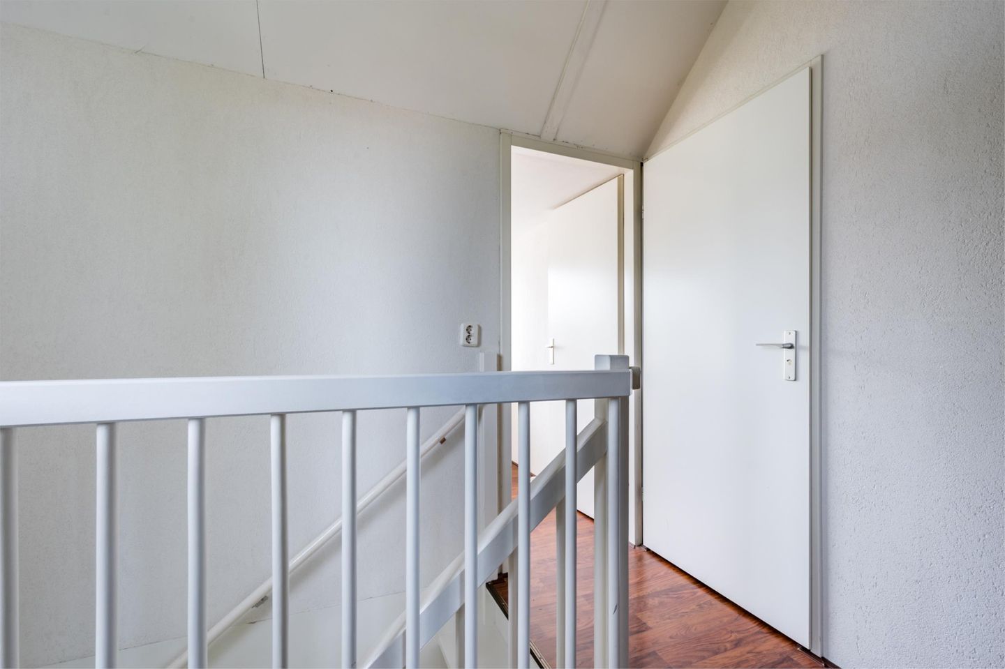 Foto 40 van Admiraal de Ruyterlaan 24-A