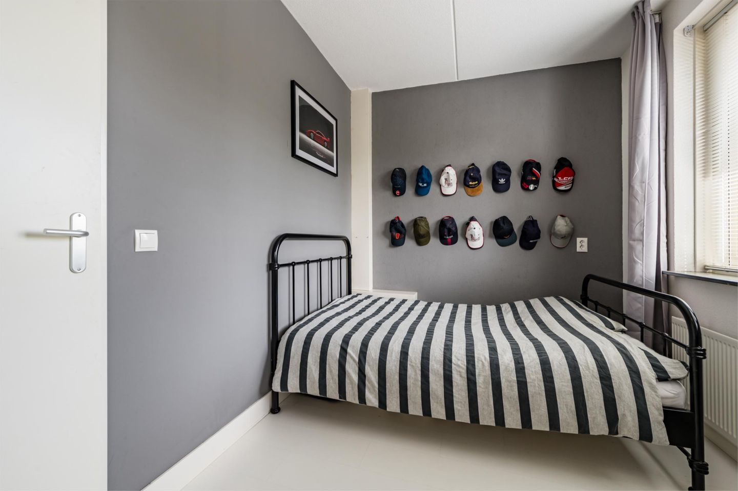 Foto 29 van Admiraal de Ruyterlaan 24-A