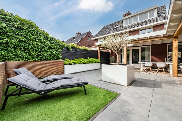 Foto 49 van Admiraal de Ruyterlaan 24-A