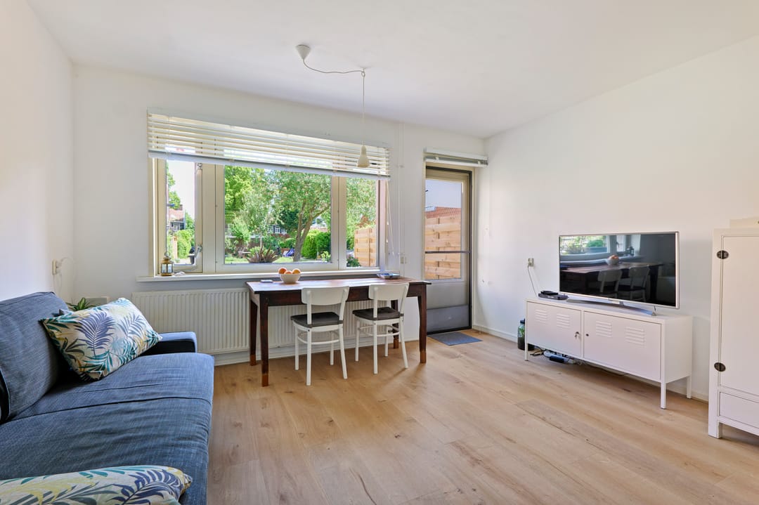 Photo 2 of Wognumerstraat 44