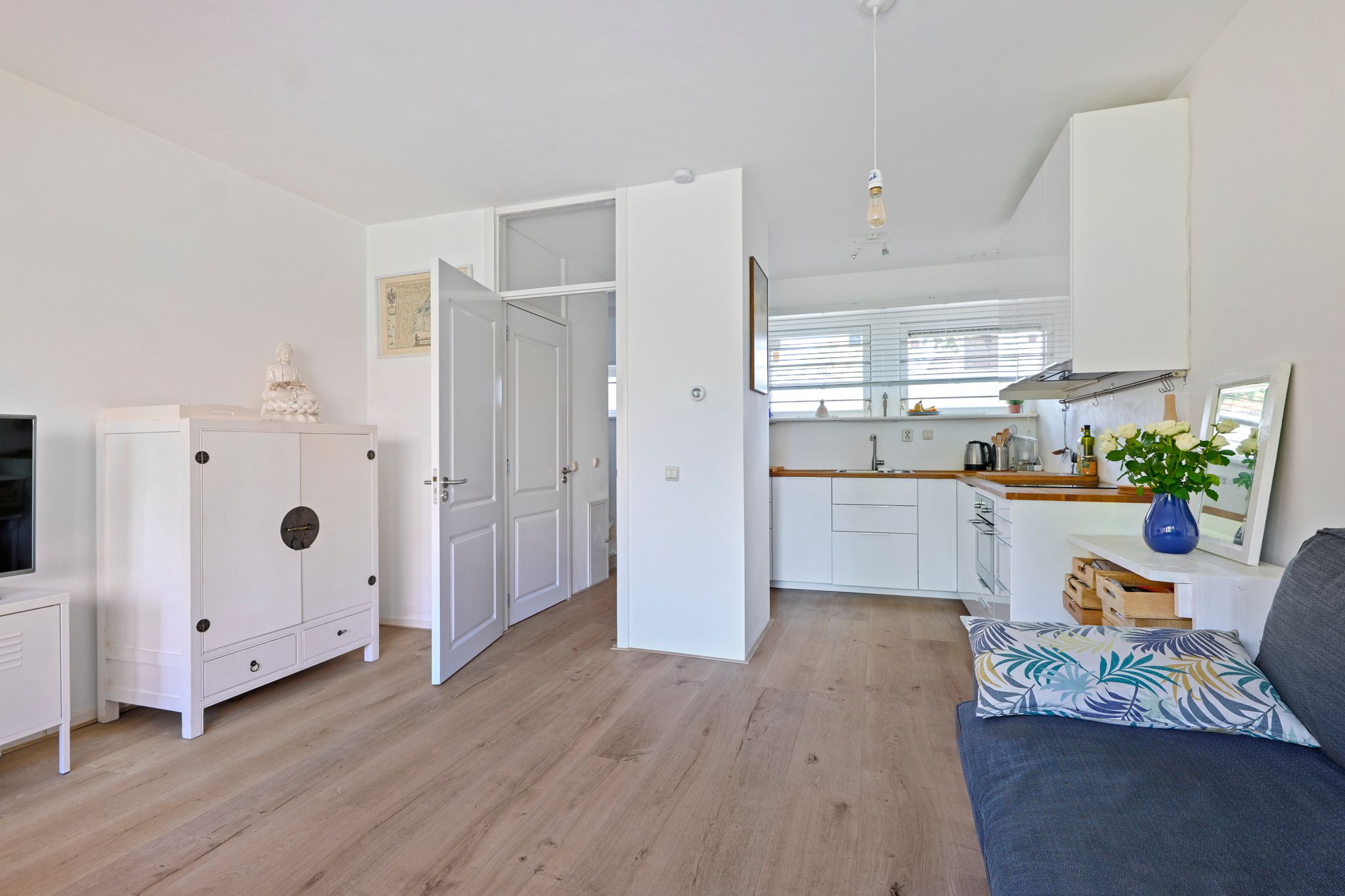 Photo 6 of Wognumerstraat 44