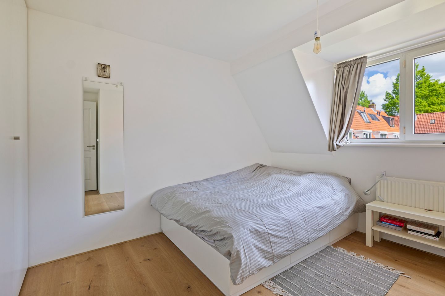 Photo 14 of Wognumerstraat 44