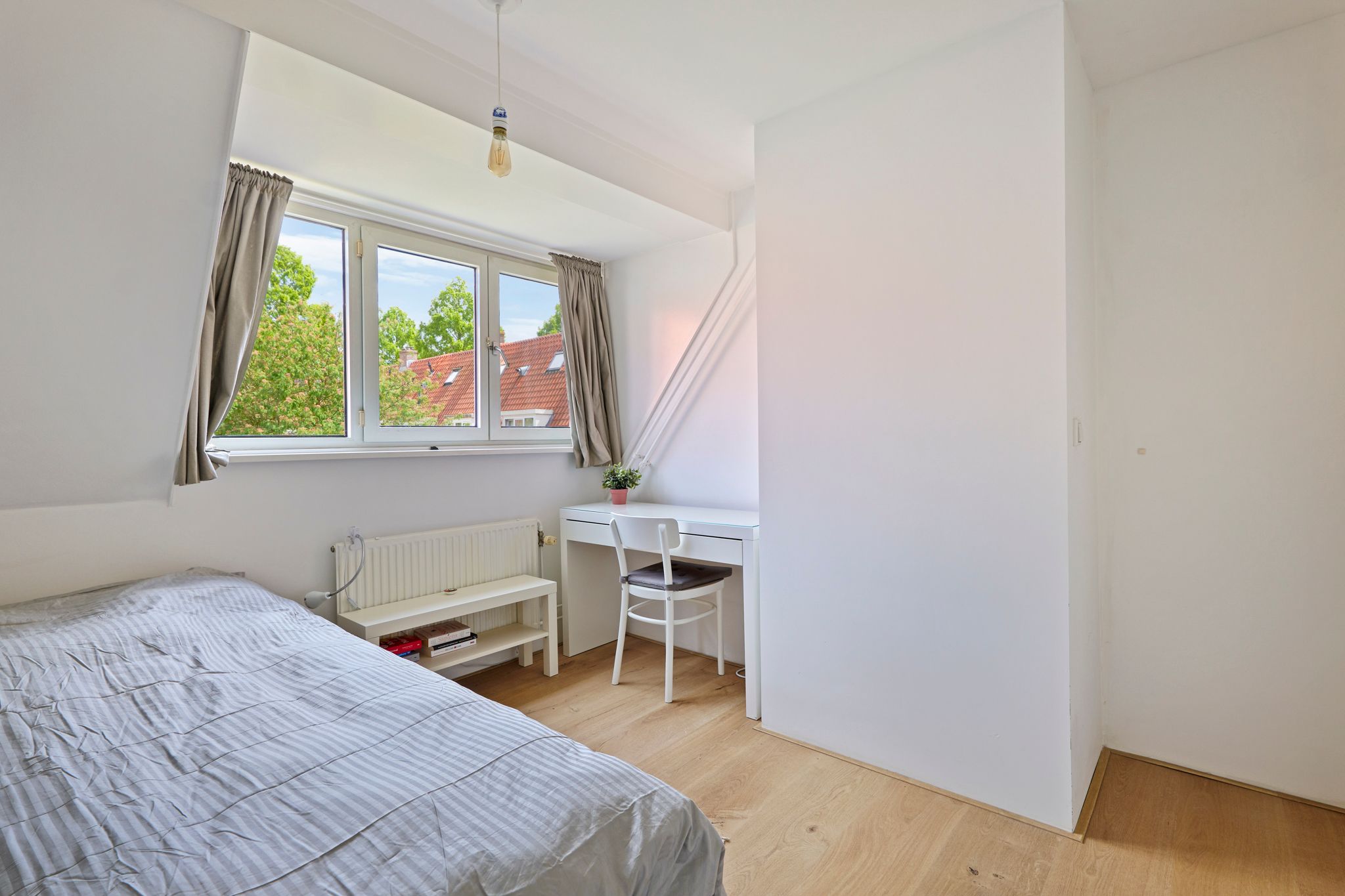 Photo 15 of Wognumerstraat 44