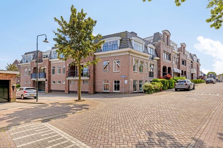 Foto 1 van Rollandthof 17