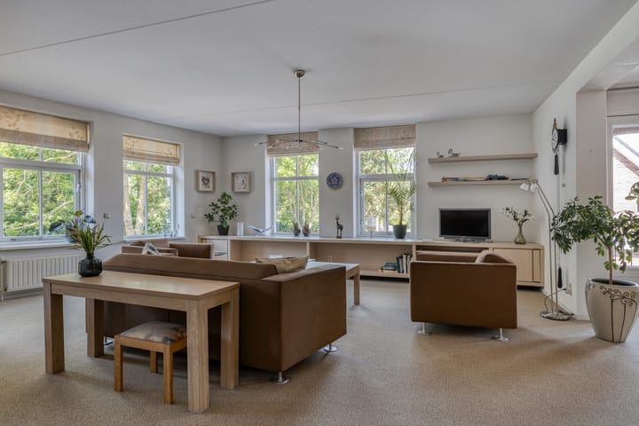 Foto 6 van Rollandthof 17