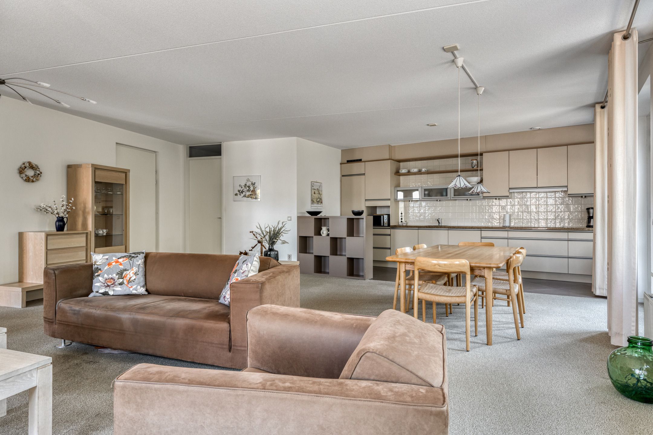 Foto 9 van Rollandthof 17