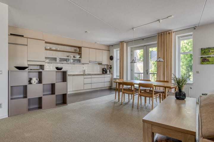 Foto 12 van Rollandthof 17