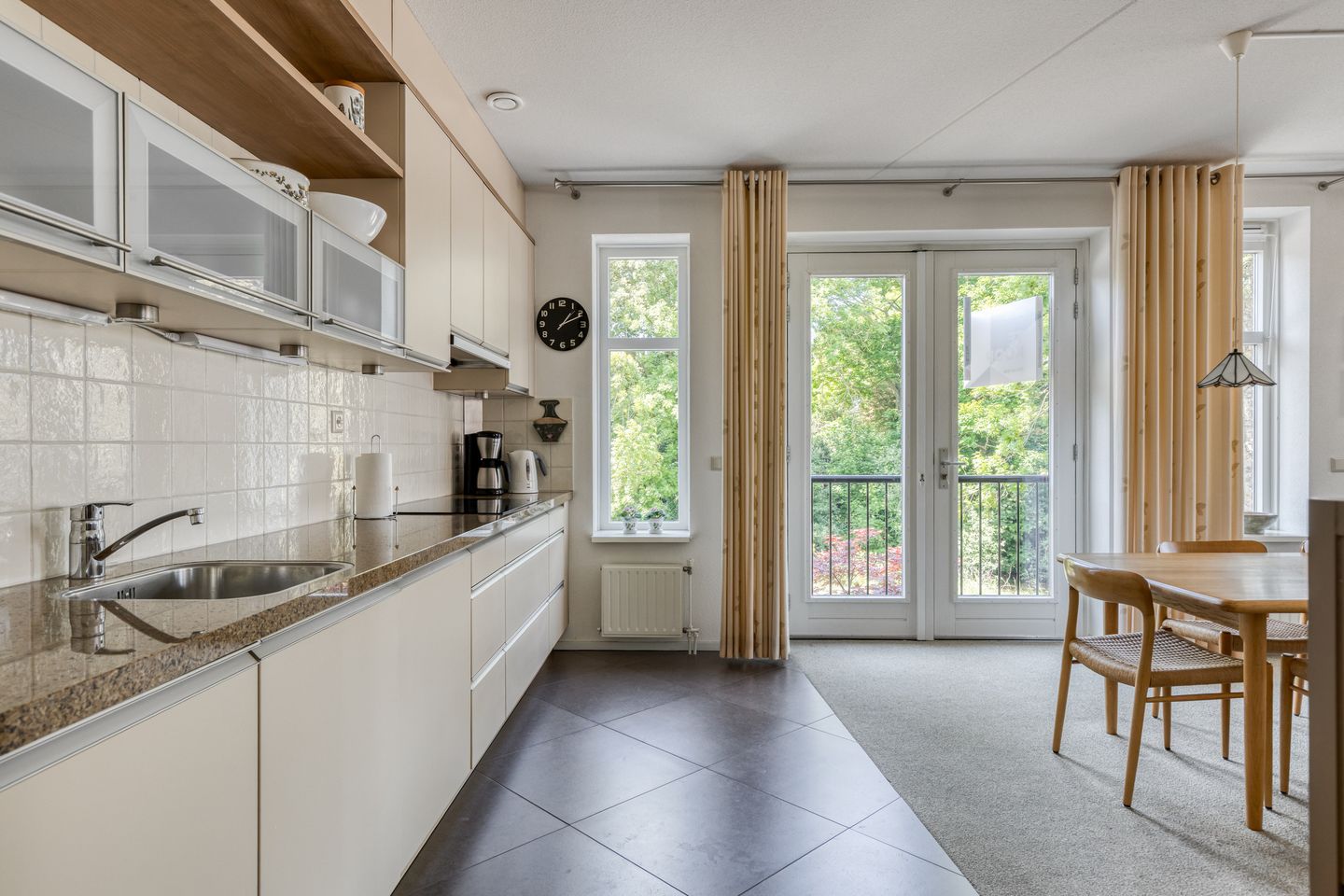 Foto 14 van Rollandthof 17