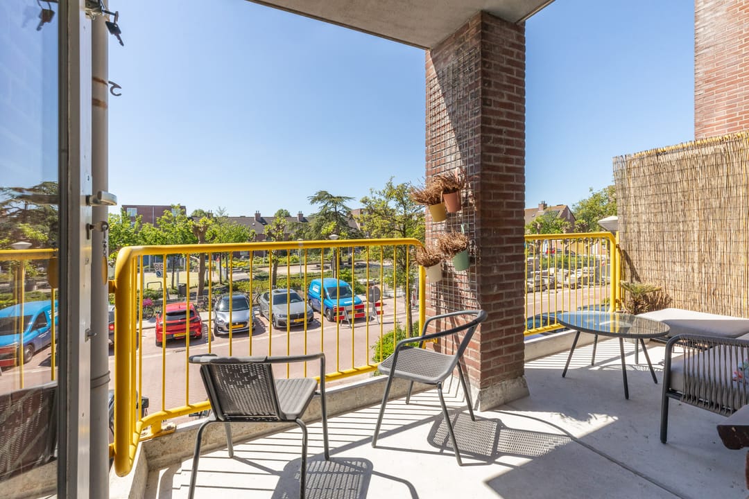 Foto 11 van M. Gandhilaan 61