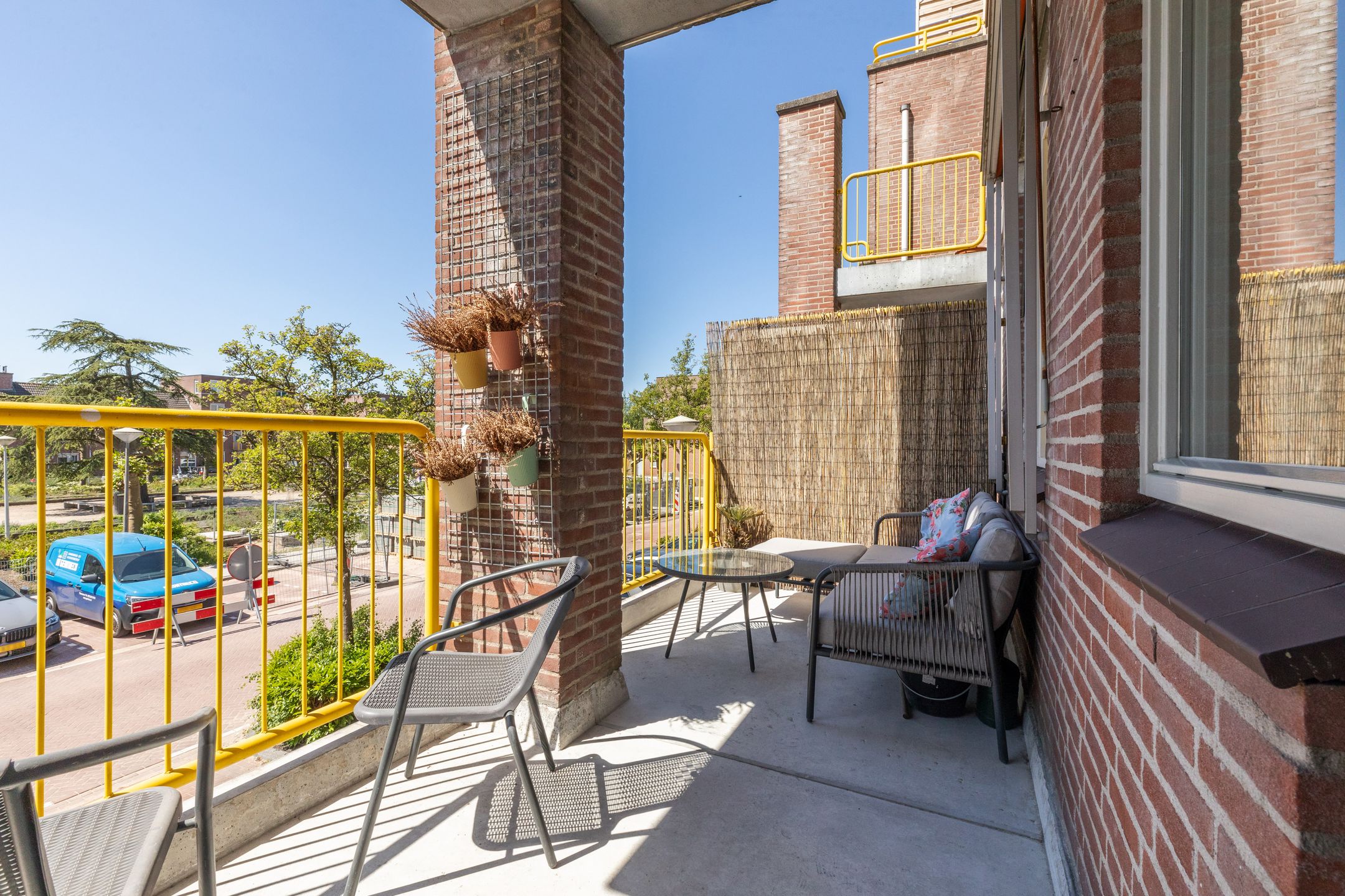 Foto 12 van M. Gandhilaan 61