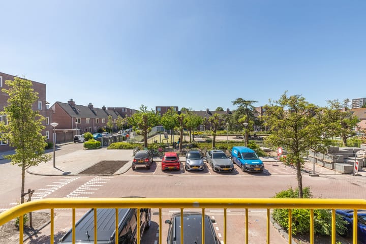 Foto 18 van M. Gandhilaan 61