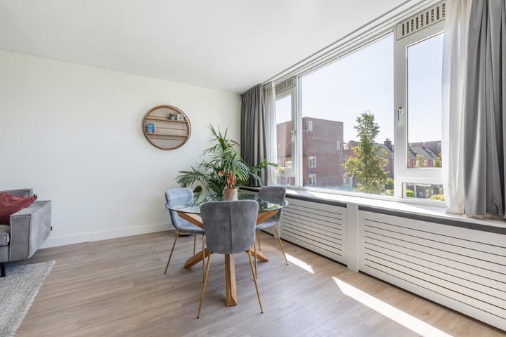 Foto 21 van M. Gandhilaan 61