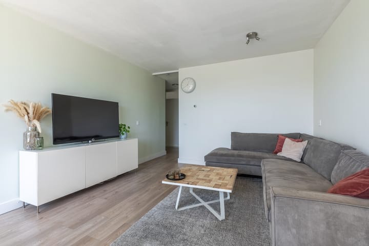 Foto 24 van M. Gandhilaan 61