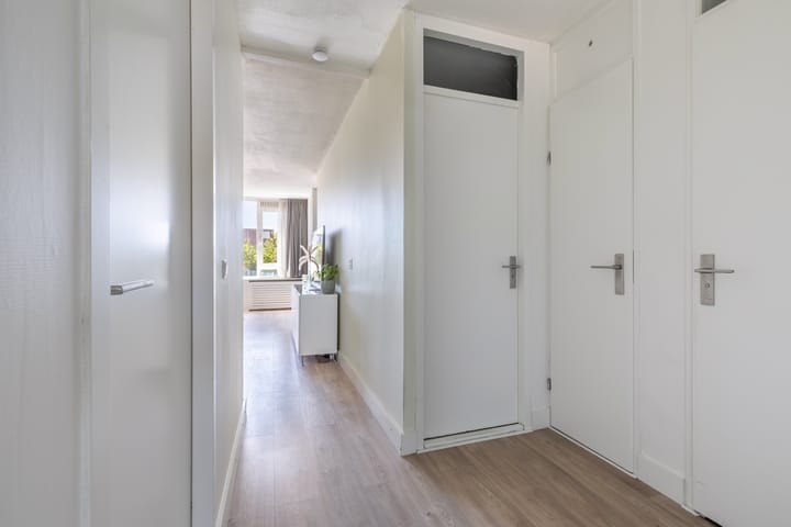 Foto 35 van M. Gandhilaan 61