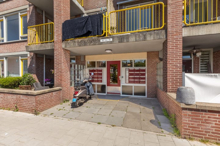 Foto 41 van M. Gandhilaan 61