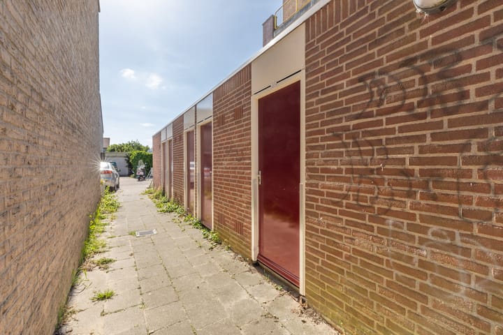 Foto 43 van M. Gandhilaan 61