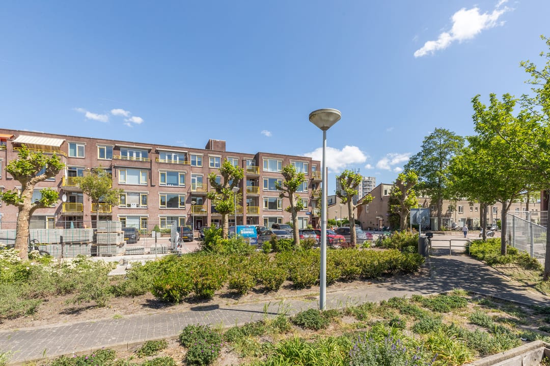 Foto 47 van M. Gandhilaan 61