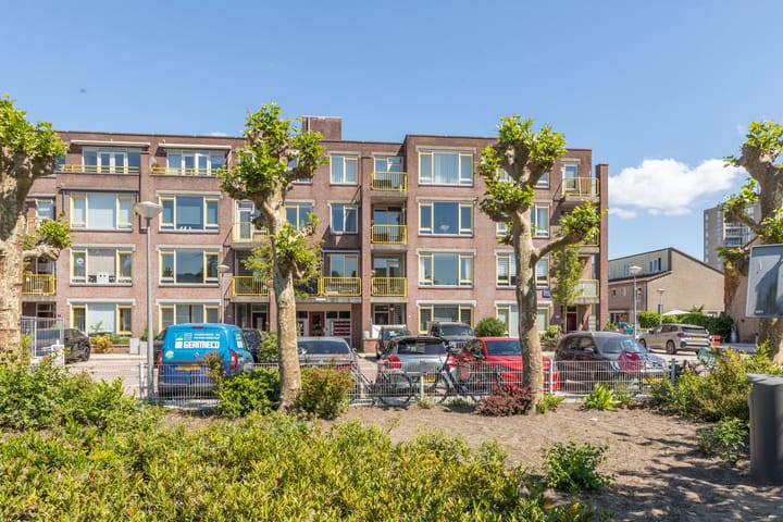 Foto 48 van M. Gandhilaan 61