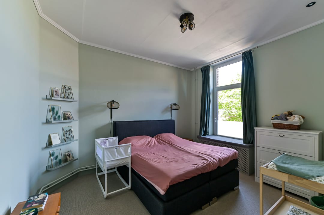 Foto 47 van Dokter Leursstraat 18