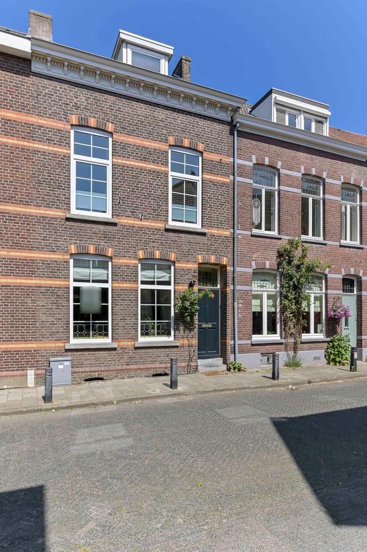 Foto 55 van Dokter Leursstraat 18