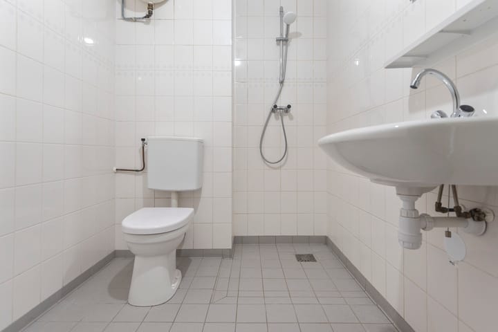 Photo 7 of Haarlemmerweg 127-2