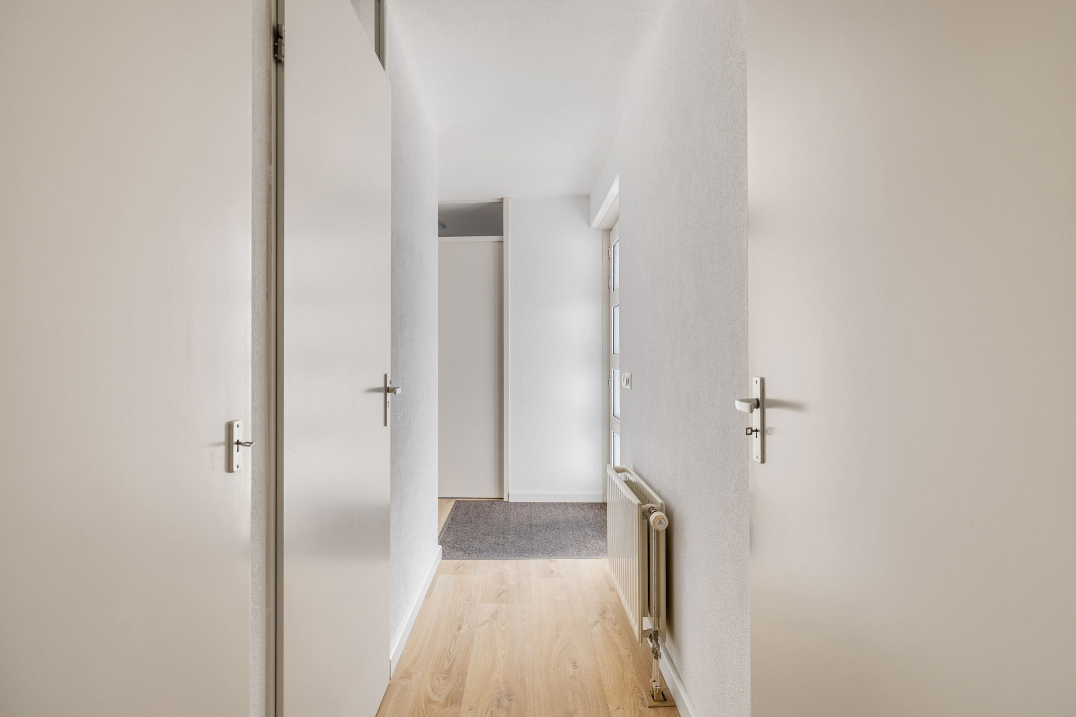 Photo 12 of Conrad Busken Huethove 9