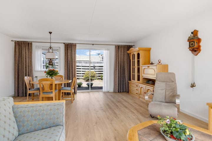 Foto 17 van Conrad Busken Huethove 9