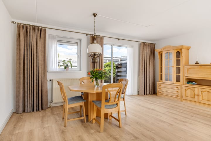 Foto 21 van Conrad Busken Huethove 9