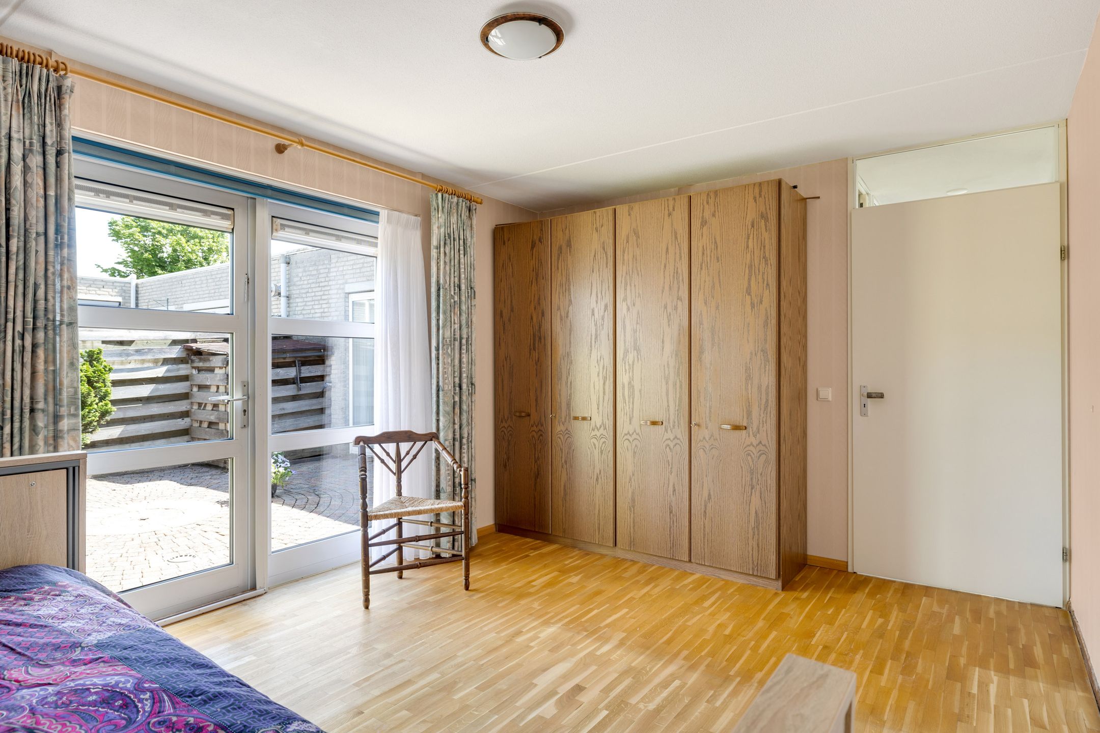 Photo 27 of Conrad Busken Huethove 9