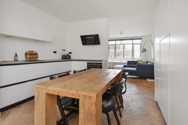 Foto 18 van Goudenregenstraat 325