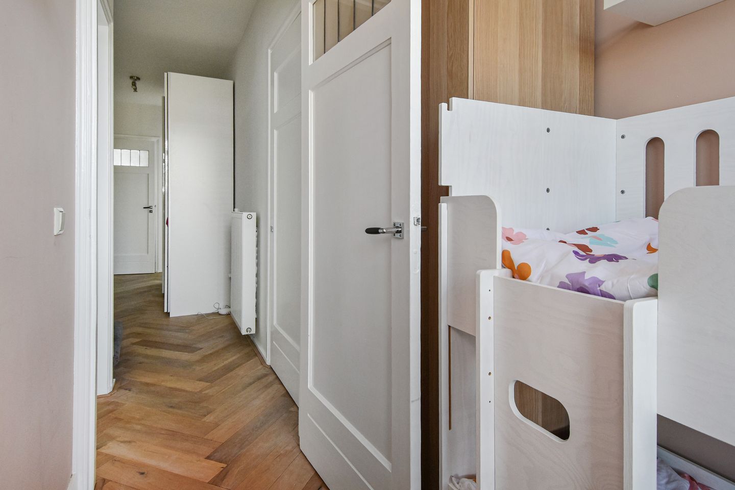 Foto 29 van Goudenregenstraat 325