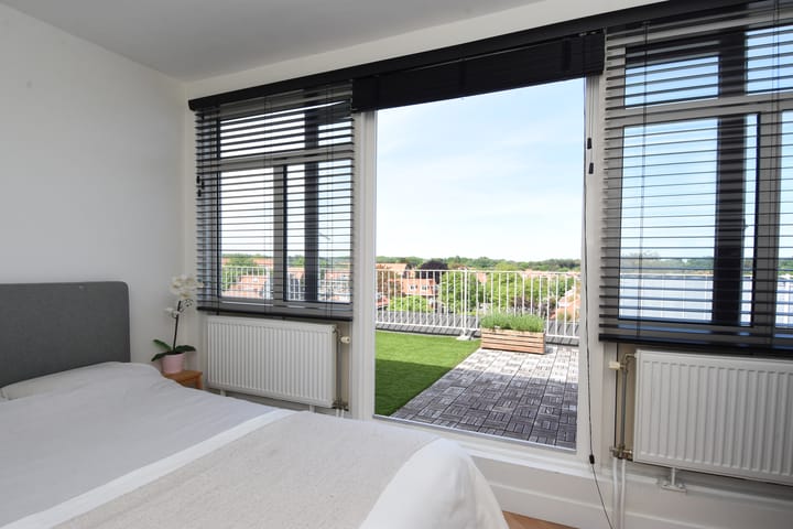 Foto 37 van Goudenregenstraat 325