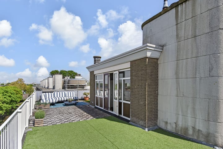 Foto 44 van Goudenregenstraat 325