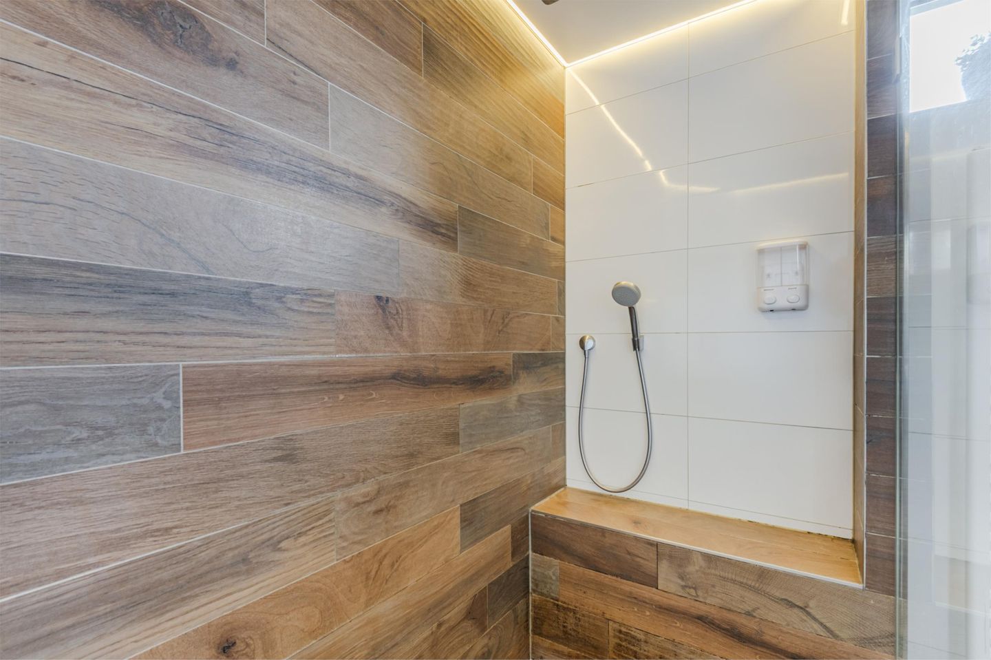 Foto 29 van Troelstrastraat 57